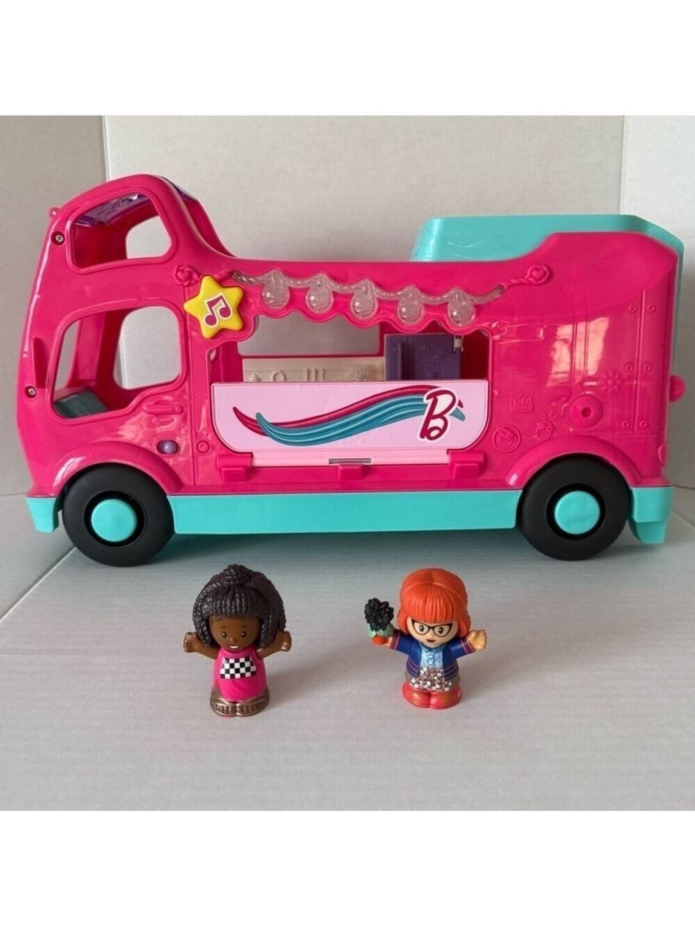 Fisher-Price Little People Barbie Little Dreamcamper RV Musical Sounds Playset